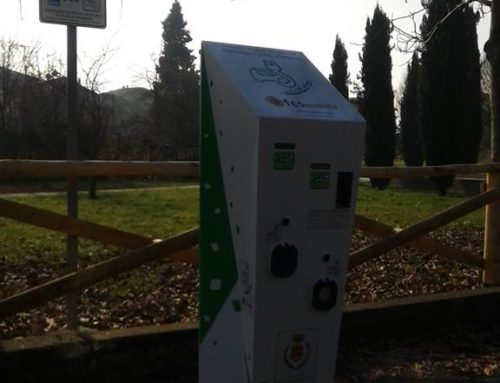 15/01/2016 – Negrone, Scanzorosciate (BG) : Mobilità Green, la colonnina che ricarica le auto